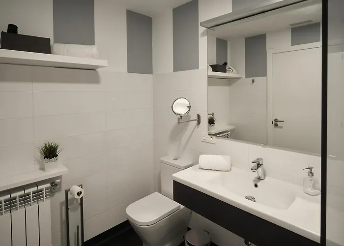 Xabarin Πανσιόν